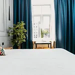 Luxurious Central Riga Apartment - Near Old Town