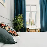Luxurious Central Riga Apartment - Near Old Town